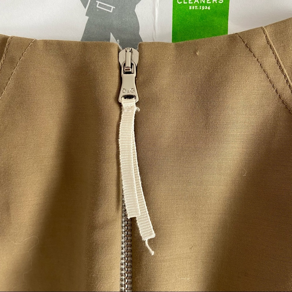 D&G | Midi Sheath Dress in Khaki - Picture 3 of 8